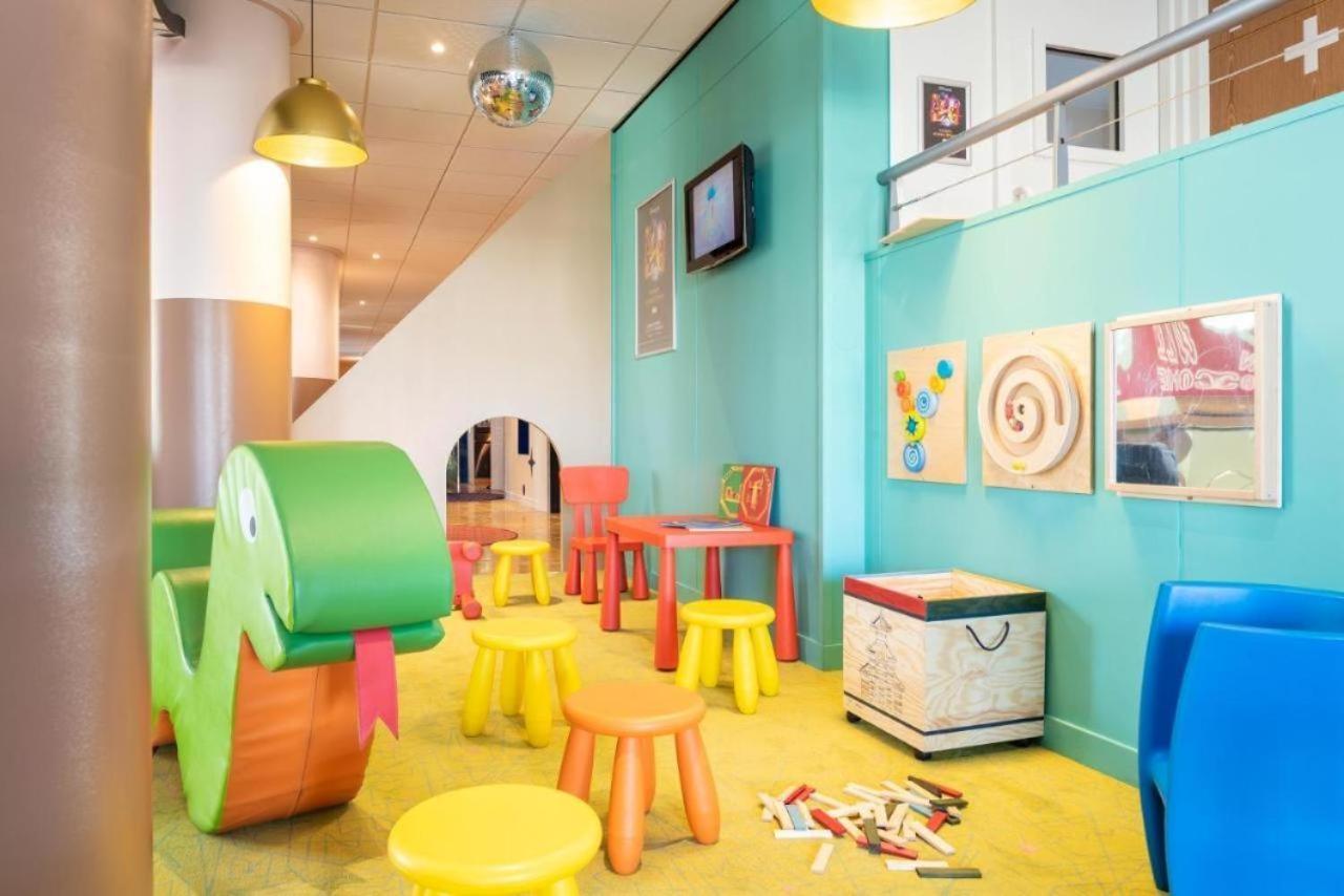 Rainbow Duplex N°1 Disney 세리스 외부 사진
